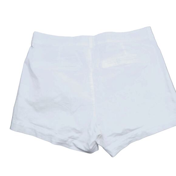 NEW Old Navy Everyday Shorts Size 14 White Summer Coastal Neutral Shorts - Picture 2 of 4
